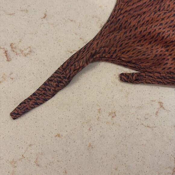 Joie 100% silk tank blouse SZ Xsmall with buttons - Picture 7 of 9